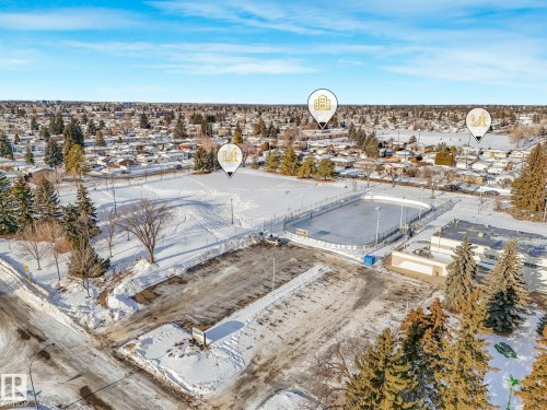 7424 128 Avenue, Edmonton, AB - Outdoor With View