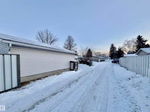 14304 79 Street, Edmonton, AB - Outdoor