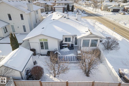 7020 157 Avenue, Edmonton, AB - Outdoor