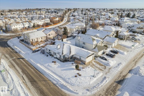 7020 157 Avenue, Edmonton, AB - Outdoor With View