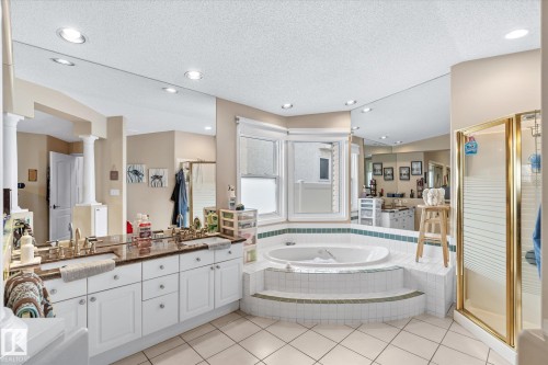 7020 157 Avenue, Edmonton, AB - Indoor