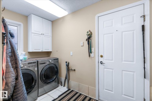7020 157 Avenue, Edmonton, AB - Indoor Photo Showing Laundry Room