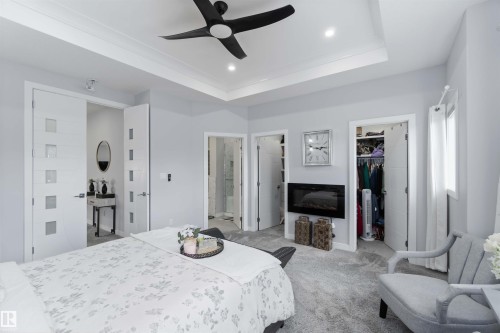 5732 Keeping Crescent, Edmonton, AB - Indoor Photo Showing Bedroom