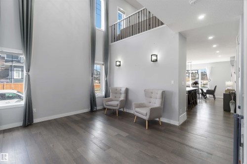 5732 Keeping Crescent, Edmonton, AB - Indoor Photo Showing Other Room