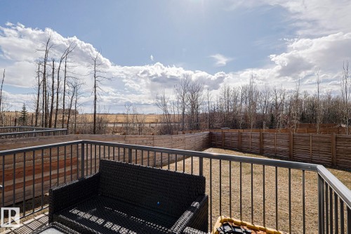 720 Charlesworth Way, Edmonton, AB - Outdoor