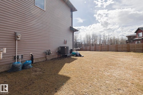 720 Charlesworth Way, Edmonton, AB - Outdoor With Exterior