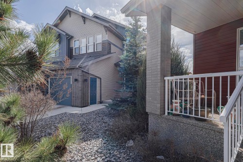 720 Charlesworth Way, Edmonton, AB - Outdoor