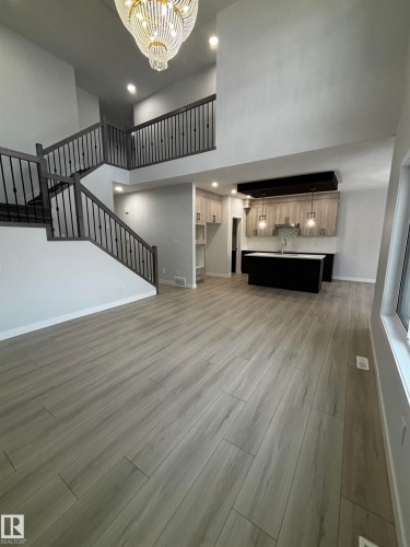 2137 209A Street Nw, Edmonton, AB - Indoor Photo Showing Other Room