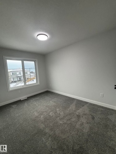 2137 209A Street Nw, Edmonton, AB - Indoor Photo Showing Other Room