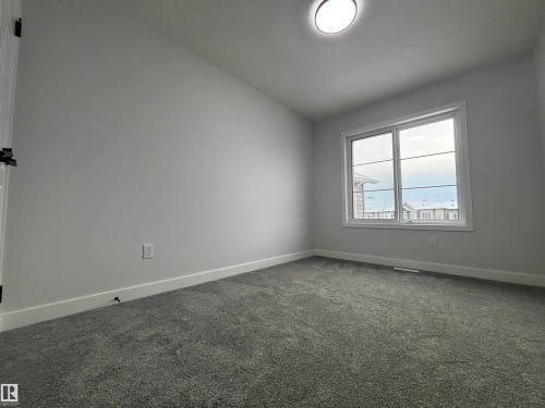 2137 209A Street Nw, Edmonton, AB - Indoor Photo Showing Other Room