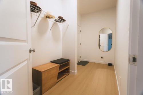 3732 214 Street, Edmonton, AB - Indoor