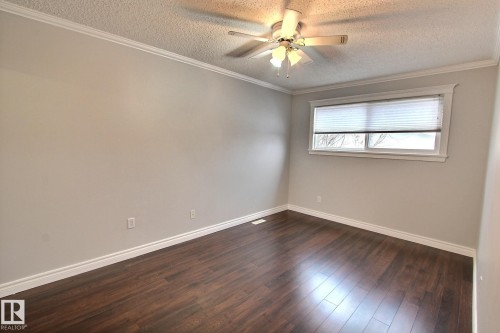 4417 44 Street, Stony Plain, AB - Indoor Photo Showing Other Room