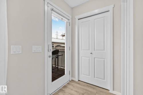 2830 18A Avenue, Edmonton, AB - Indoor Photo Showing Other Room