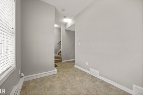 56 655 Watt Boulevard, Edmonton, AB - Indoor Photo Showing Other Room