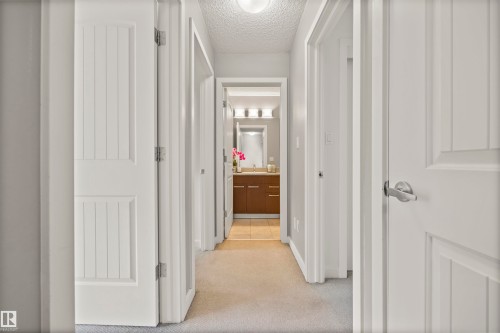 56 655 Watt Boulevard, Edmonton, AB - Indoor Photo Showing Other Room