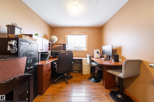 5 Emerson Place, St. Albert, AB - Indoor Photo Showing Office