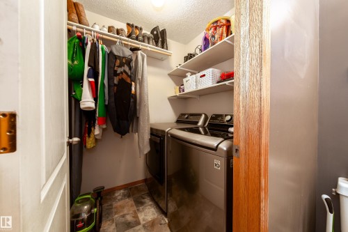 5 Emerson Place, St. Albert, AB - Indoor Photo Showing Laundry Room
