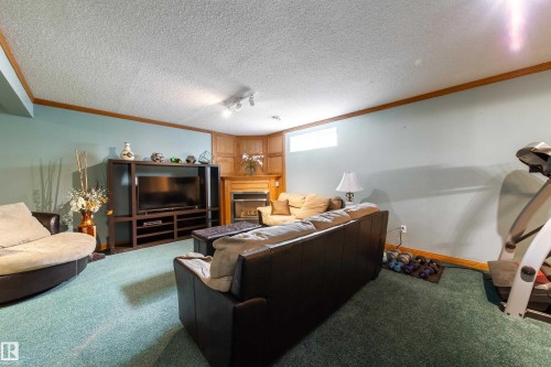 5 Emerson Place, St. Albert, AB - Indoor With Fireplace