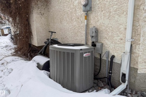 5 Emerson Place, St. Albert, AB - Indoor Photo Showing Bathroom