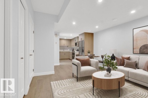 3745 Erlanger Drive, Edmonton, AB - Indoor Photo Showing Living Room