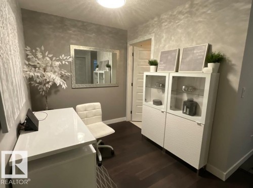 122 5151 Windermere Boulevard, Edmonton, AB - Indoor