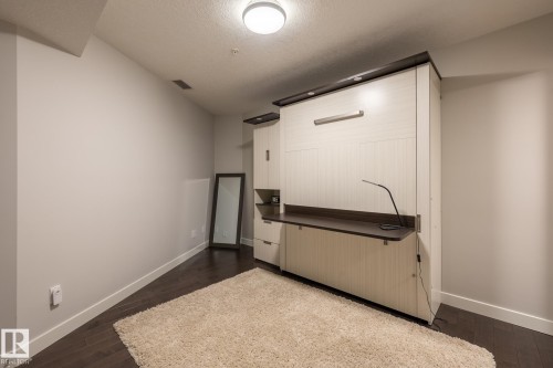 122 5151 Windermere Boulevard, Edmonton, AB - Indoor Photo Showing Other Room