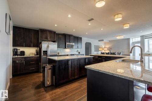 122 5151 Windermere Boulevard, Edmonton, AB - Indoor Photo Showing Kitchen With Upgraded Kitchen