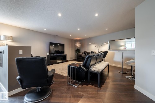 122 5151 Windermere Boulevard, Edmonton, AB - Indoor