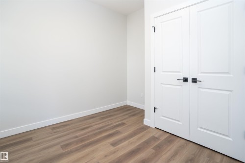 3026 Dixon Landing, Edmonton, AB - Indoor Photo Showing Other Room