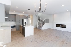 3038 DIXON Landing  Edmonton, AB T6W 5L2