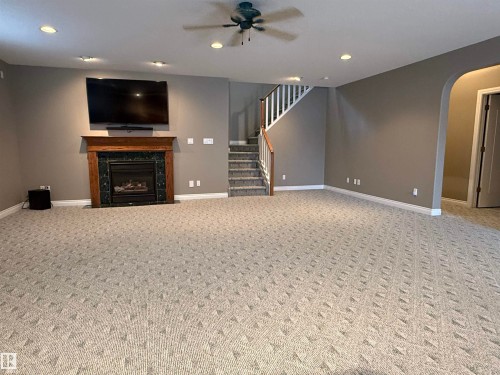 17 925 Picard Drive, Edmonton, AB - Indoor