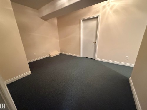17 925 Picard Drive, Edmonton, AB - Indoor Photo Showing Other Room