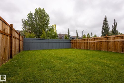 1994 Kroetsch Crescent, Edmonton, AB - Outdoor With Backyard