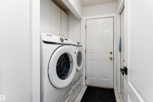 948 Ormsby Wynd, Edmonton, AB - Indoor Photo Showing Laundry Room