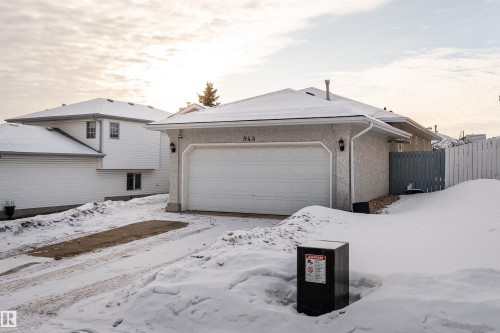 948 Ormsby Wynd, Edmonton, AB - Outdoor With Exterior