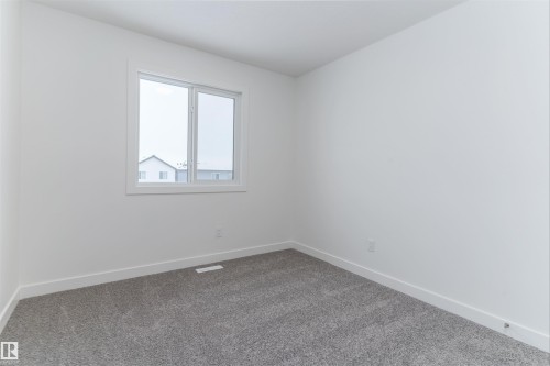1250 Mcleod Avenue, Spruce Grove, AB - Indoor Photo Showing Other Room