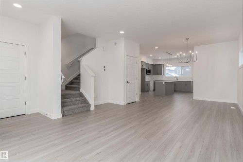 1250 Mcleod Avenue, Spruce Grove, AB - Indoor Photo Showing Other Room