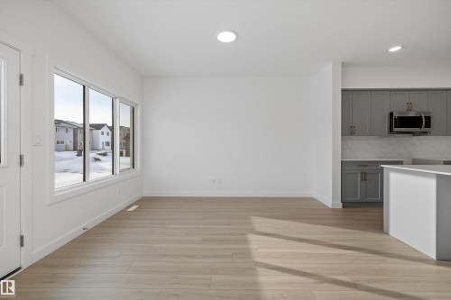 18851 29 Avenue, Edmonton, AB - Indoor Photo Showing Other Room