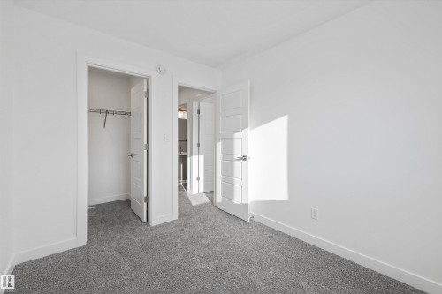 18851 29 Avenue, Edmonton, AB - Indoor Photo Showing Other Room