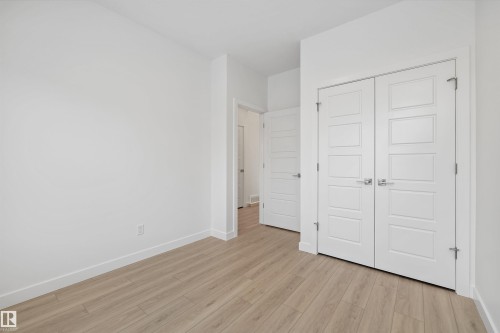 18851 29 Avenue, Edmonton, AB - Indoor Photo Showing Other Room