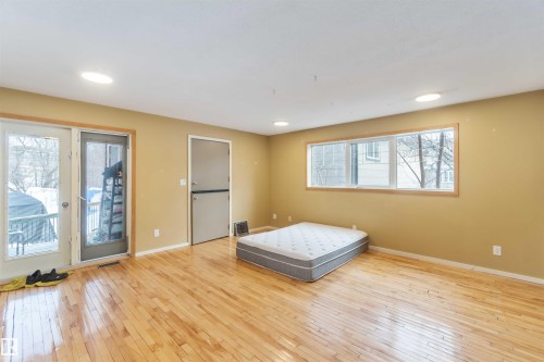 10207 88 Street, Edmonton, AB - Indoor Photo Showing Other Room