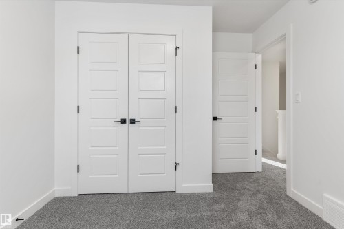20816 40 Avenue, Edmonton, AB - Indoor Photo Showing Other Room
