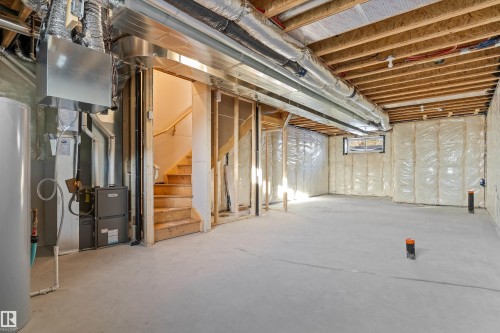 20816 40 Avenue, Edmonton, AB - Indoor Photo Showing Basement