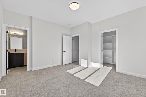 118 Pierwyck Loop, Spruce Grove, AB - Indoor Photo Showing Other Room