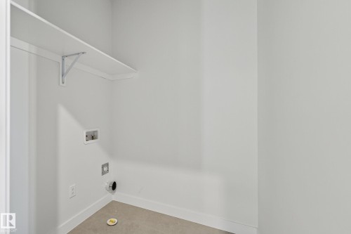 118 Pierwyck Loop, Spruce Grove, AB - Indoor With Storage
