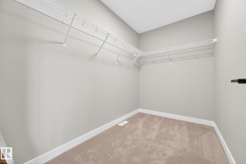 8233 Kiriak Loop, Edmonton, AB - Indoor With Storage