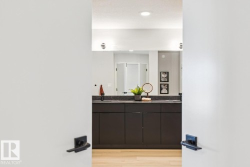 5105 69 Street, Beaumont, AB - Indoor Photo Showing Bathroom