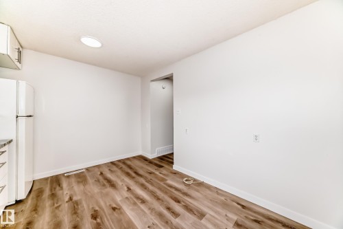 13319 85 Street, Edmonton, AB - Indoor Photo Showing Other Room