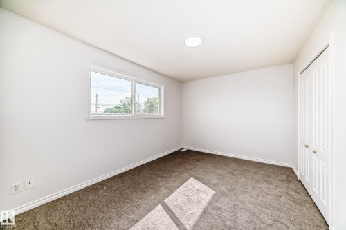13319 85 Street, Edmonton, AB - Indoor Photo Showing Other Room