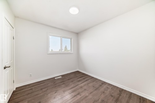 13319 85 Street, Edmonton, AB - Indoor Photo Showing Other Room
